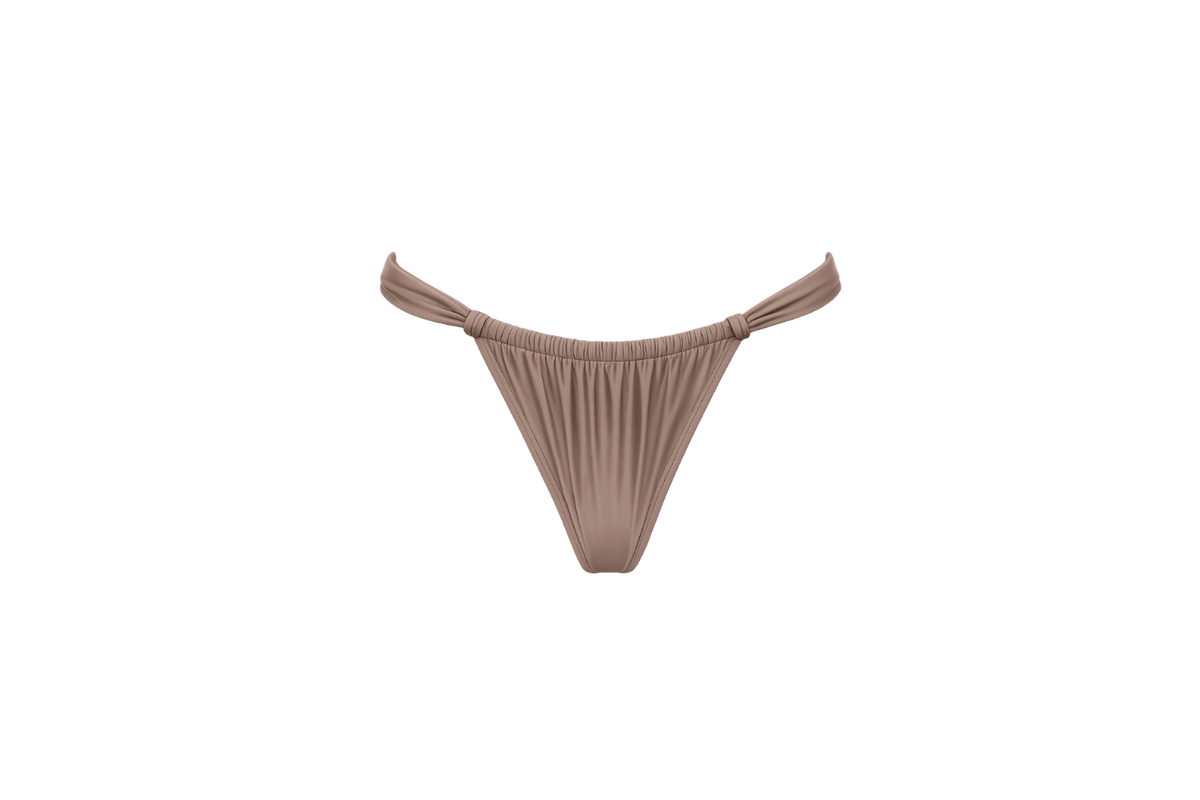 0d7a9e84-af29-42c4-b0f1-d79c24443657 - Salt Sand Swim